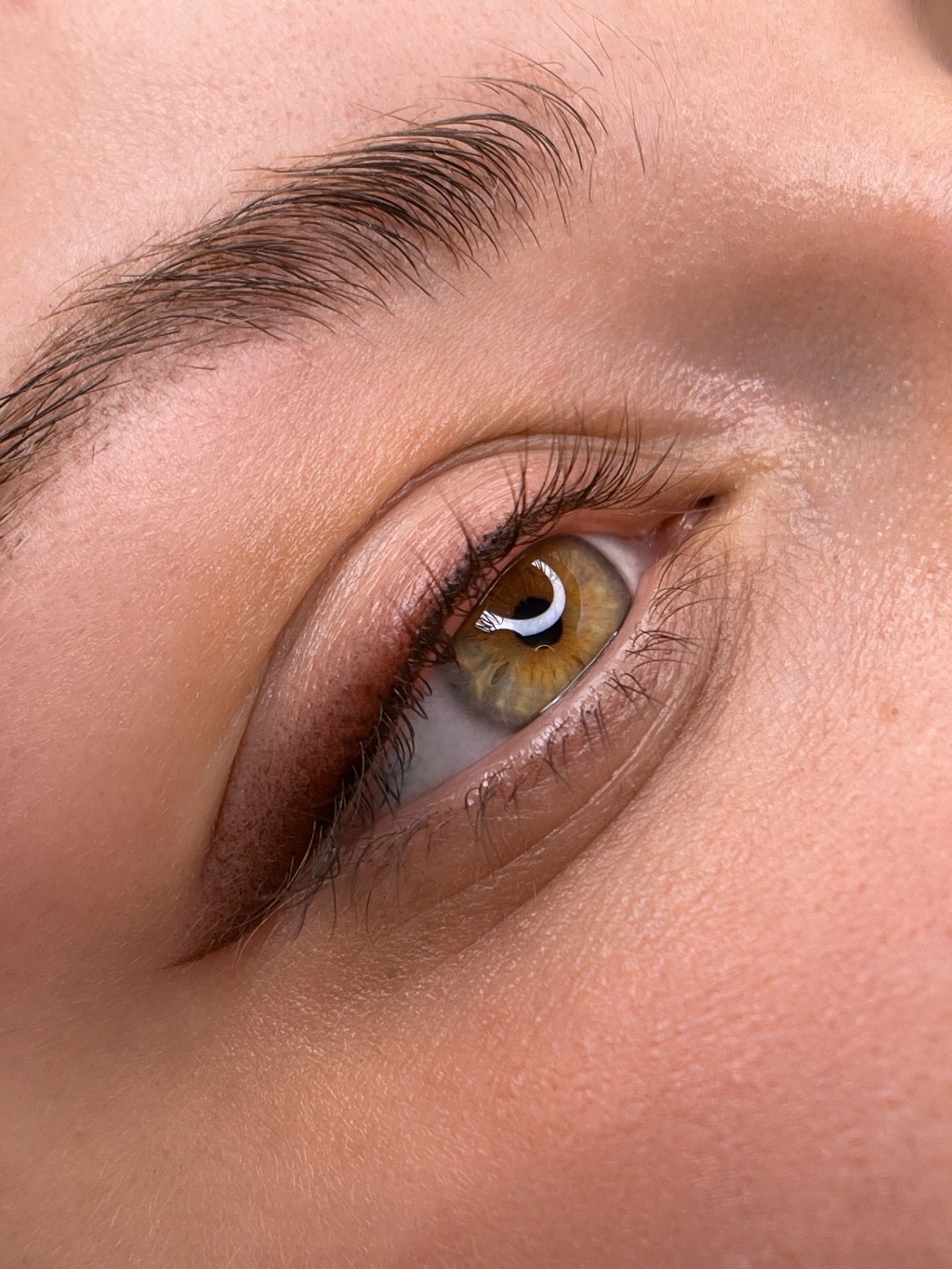 Shading Eyeliner als Permanent Make-up bei Rosamina Beauty nahe Heilbronn